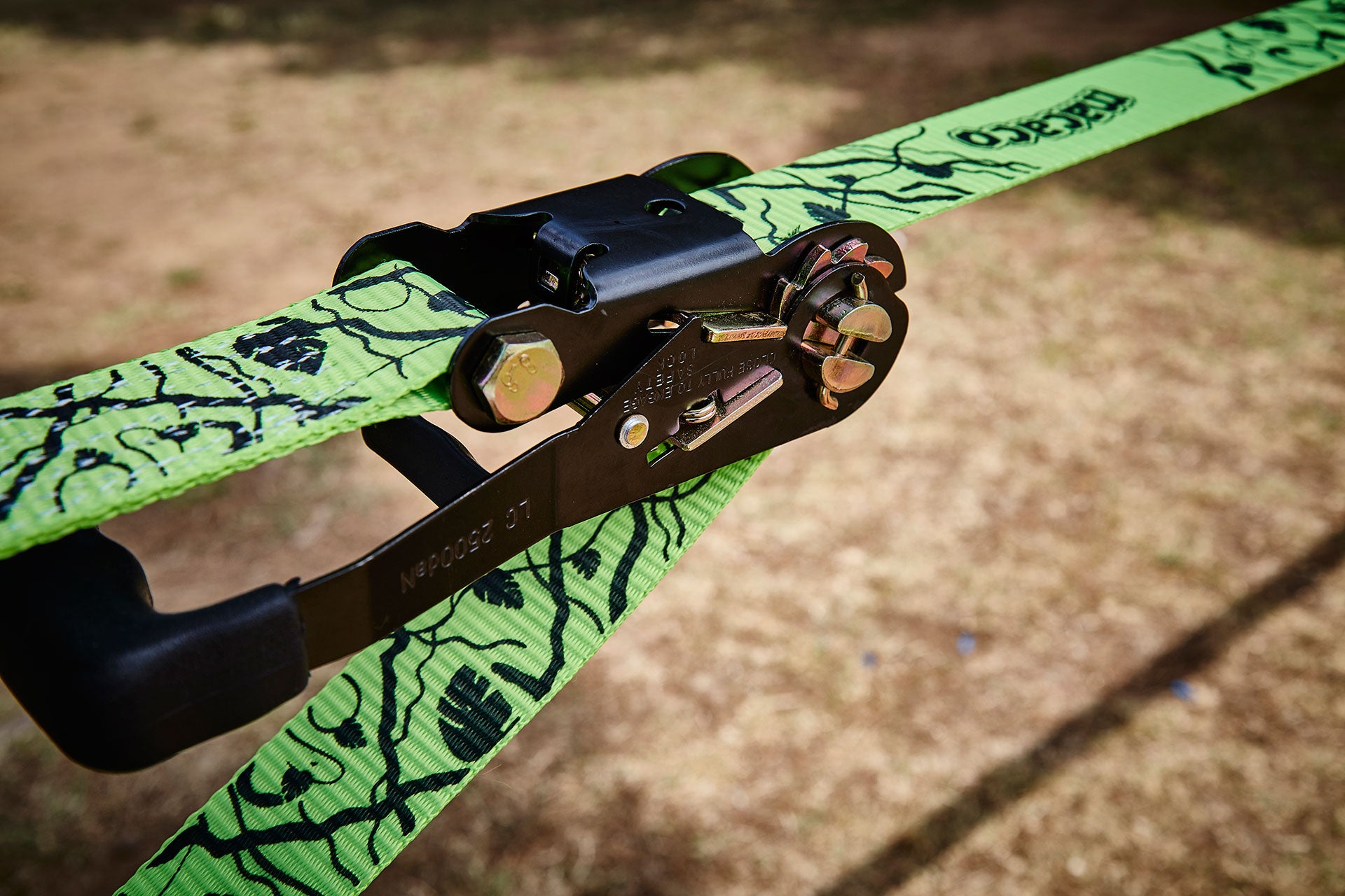 How To Set Up And Take Down Your Macaco Slackline Macaco slacklines how-to-set-up-and-take-down-your-macaco-slackline-macaco-slacklines